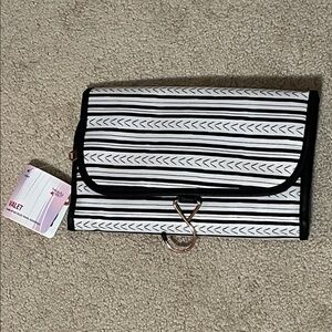 Stylish Black and White Striped Travel Valet